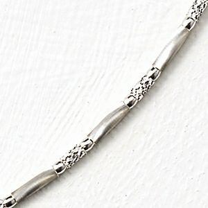 18K WG JA-1222-W MV 18"