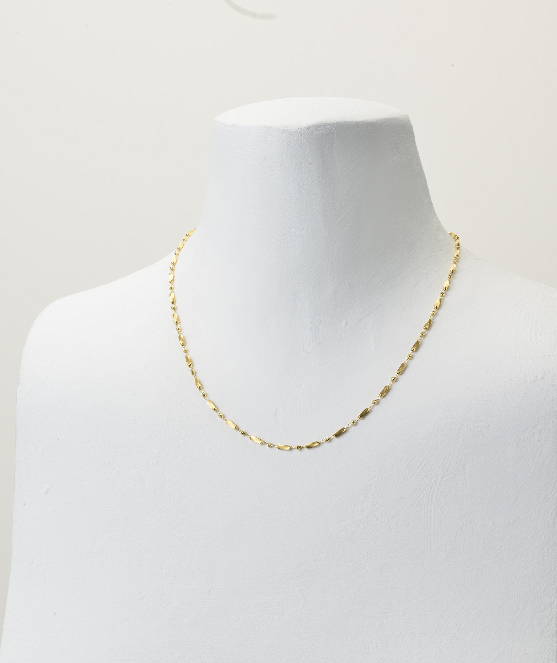 18K YG 107381 MV 18"