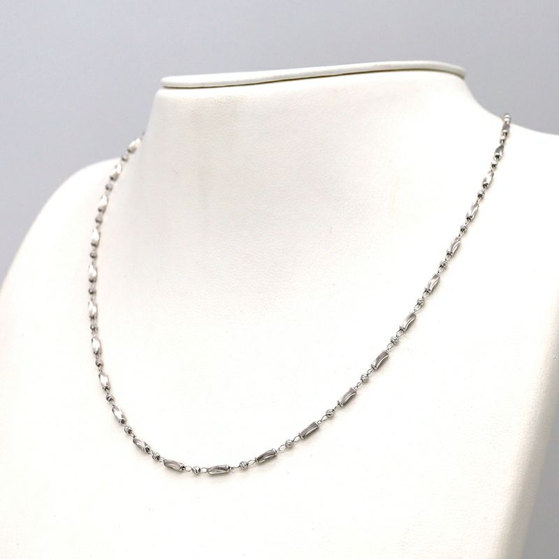 18K WG 107381-W MV 18"