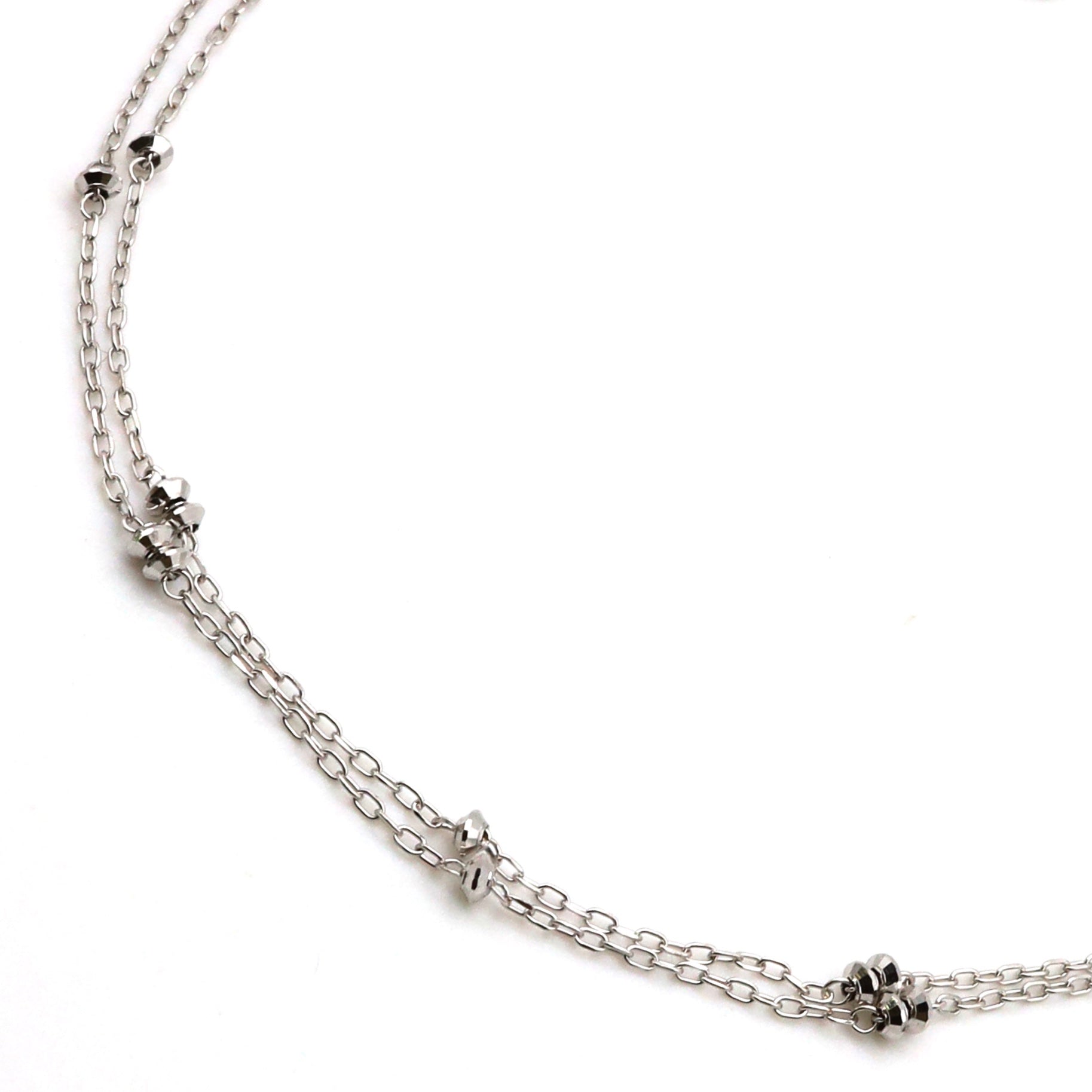 18K WG 107722-W AJ 7"