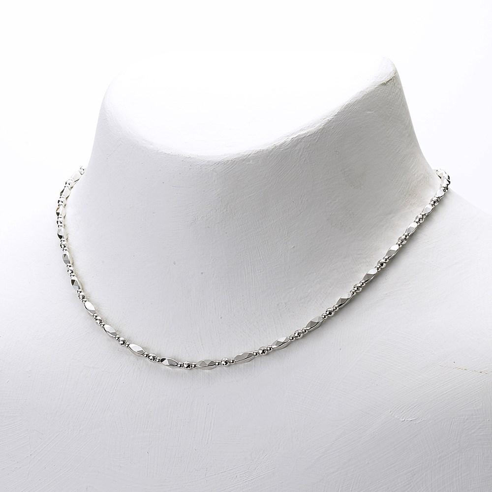 18K WG K-N9994-1W MV 18"