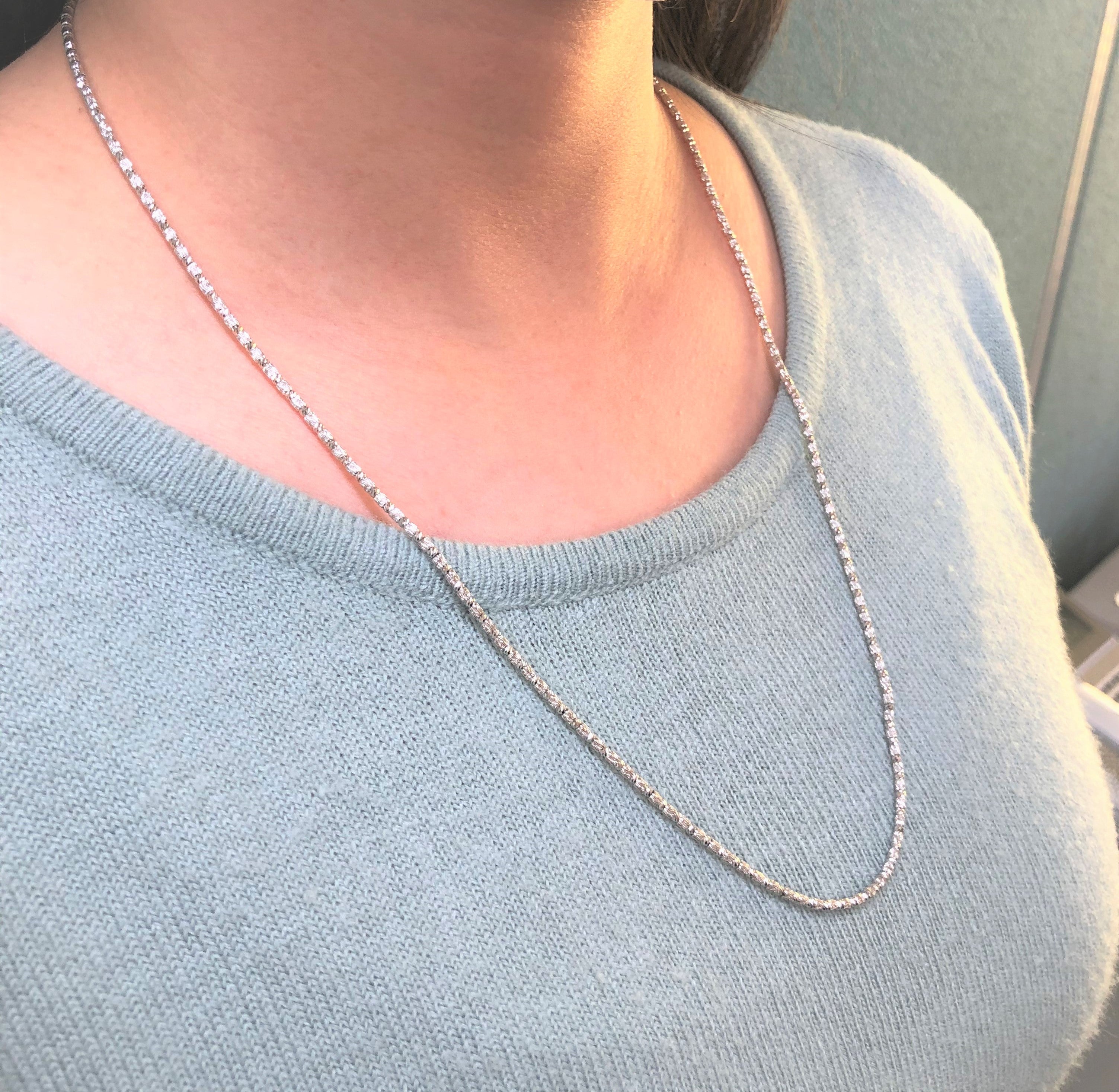 18K WG F-133-W MV 24"