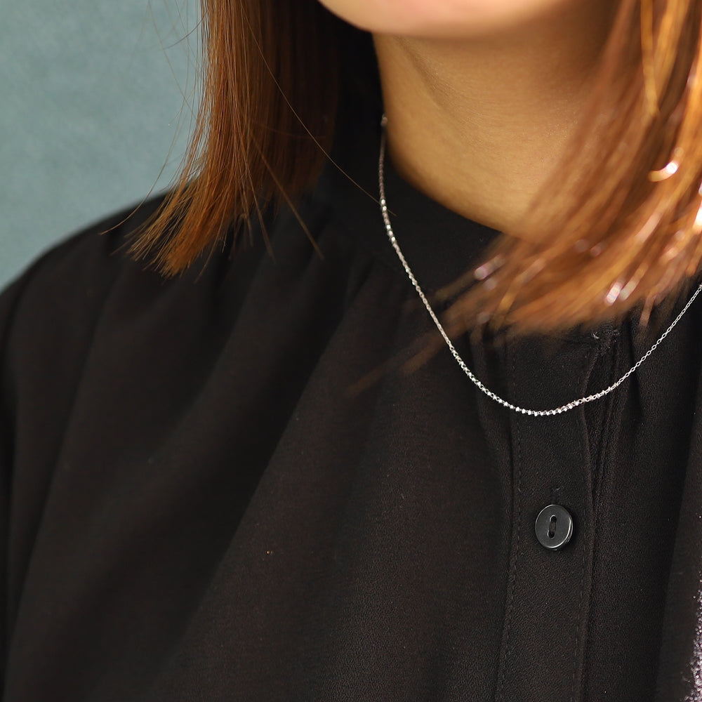 18K WG SZ106-W MV 18"