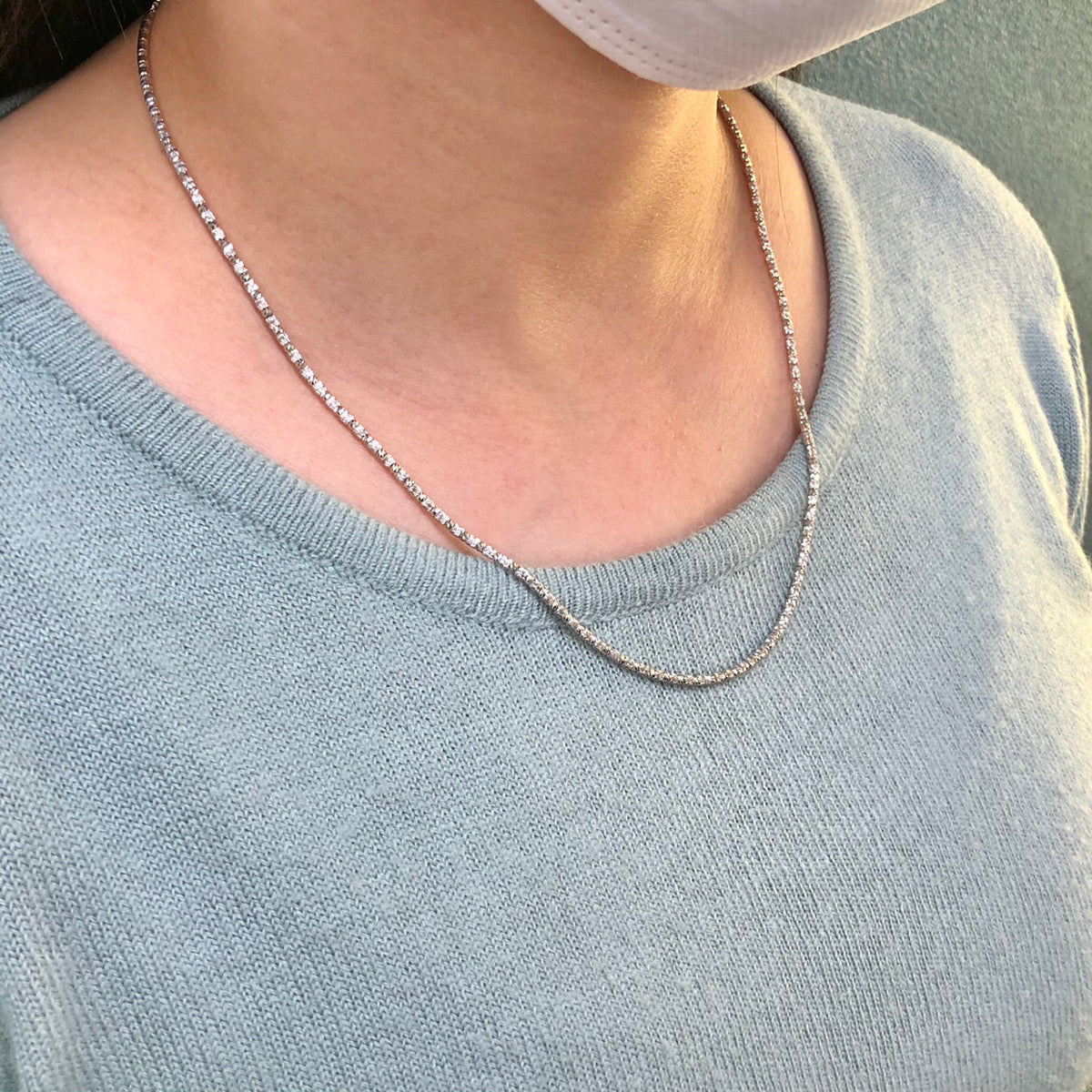 18K WG F-133-W MV 20"