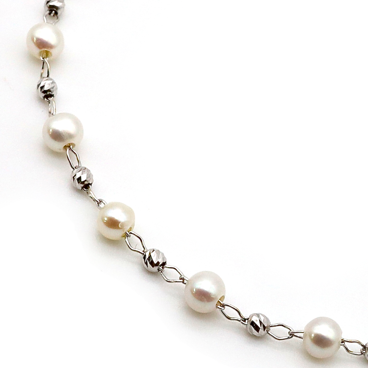 18K WG M-PEARL1-W AJ 7"