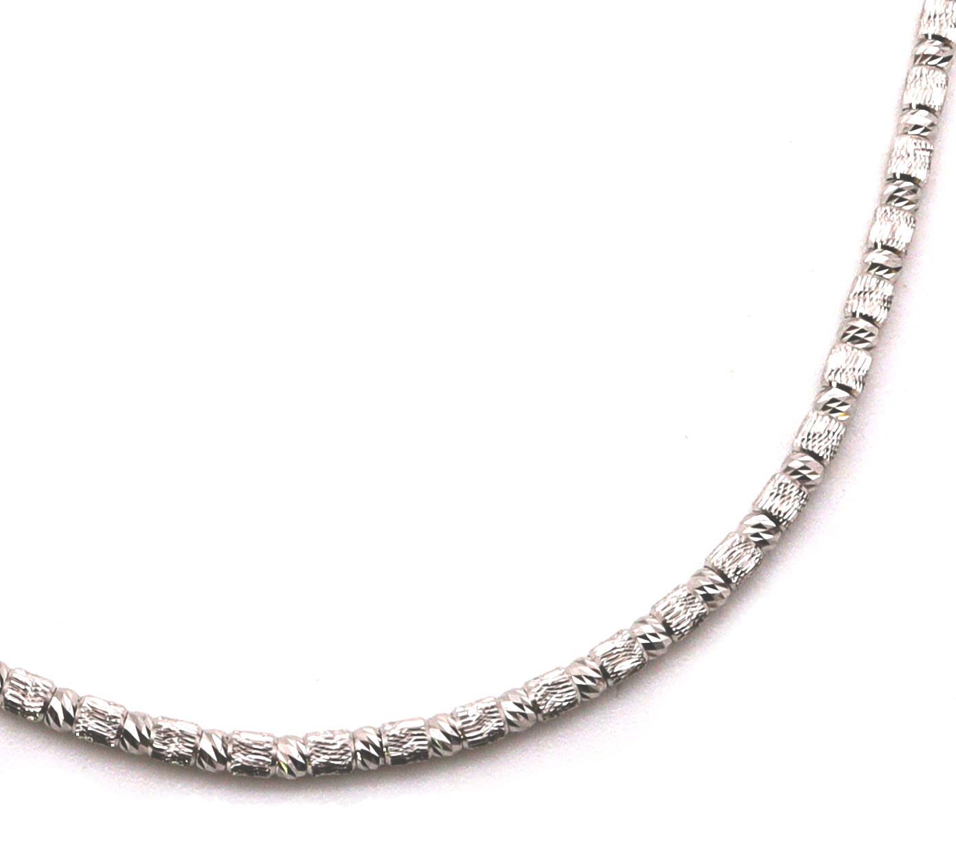 18K WG F-133-W MV 20"