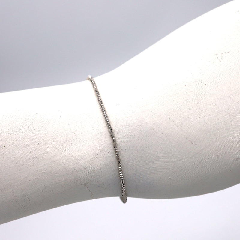 18K WG SZ301-W AJ 7"