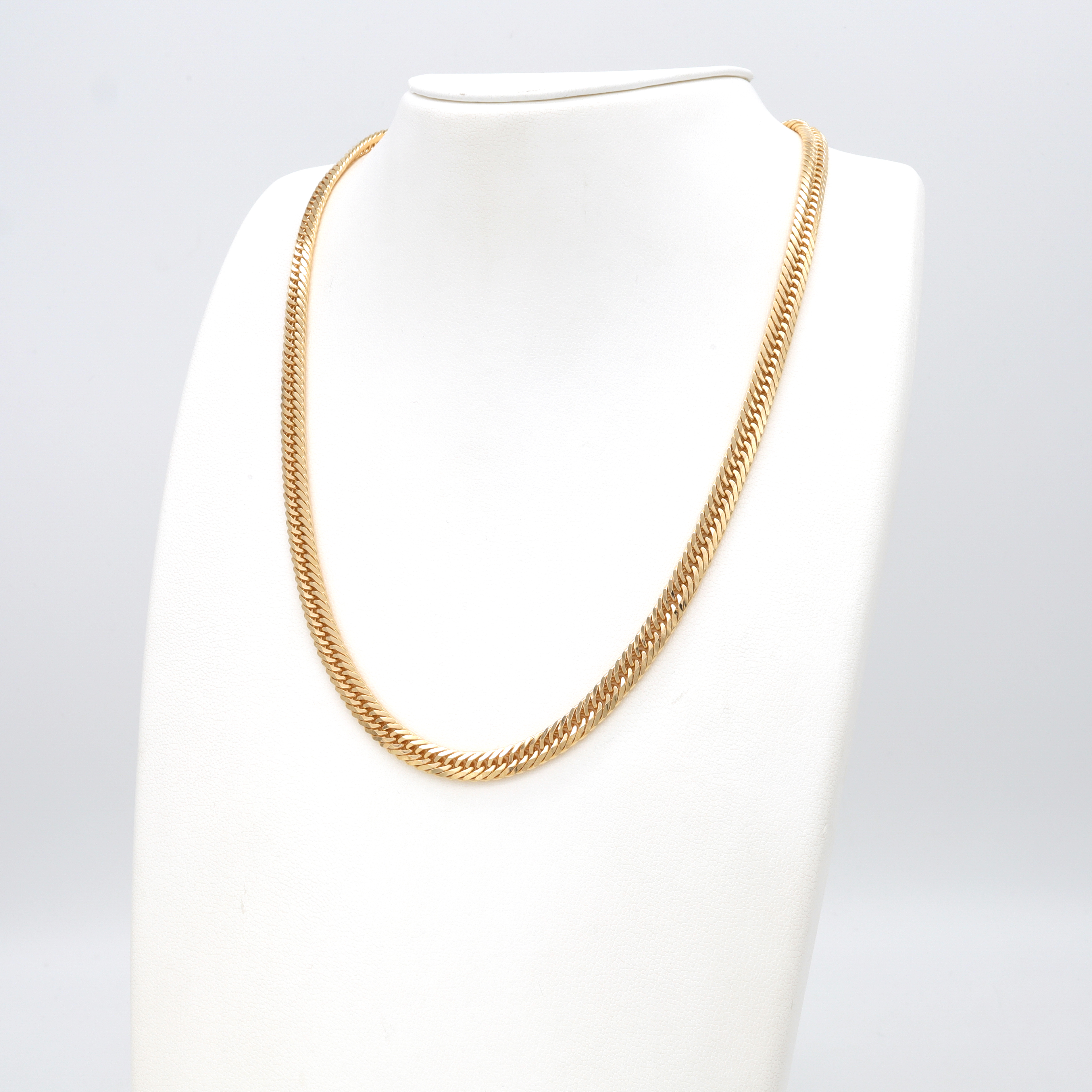 18K YG T.CURB-8DC NECKLACE