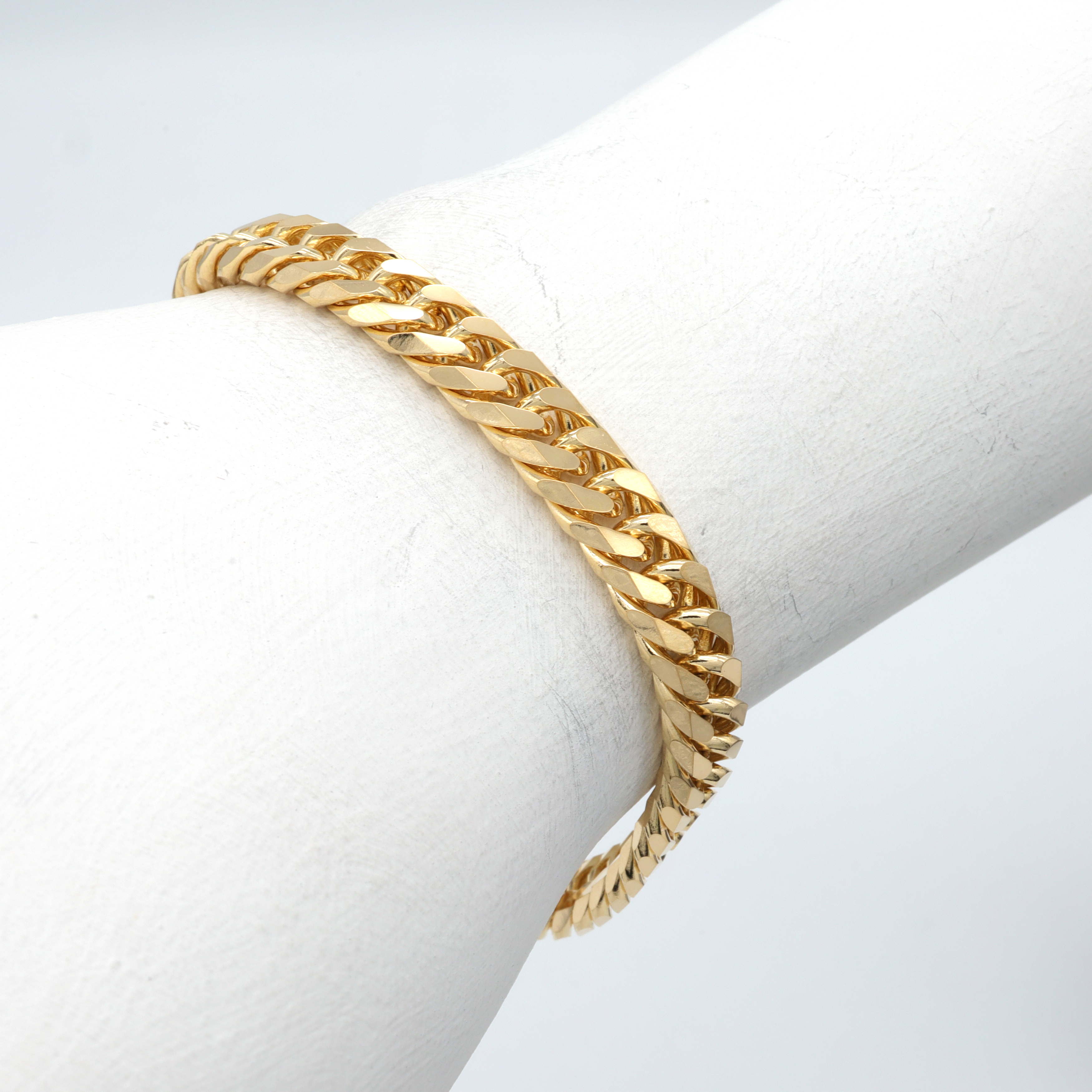 18K YG W.CURB-6DC BRACELET
